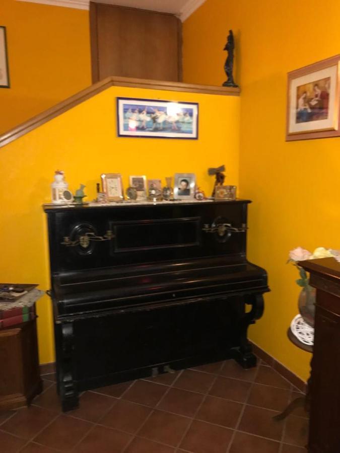 Mirella'S House Viaverona Ardea Dış mekan fotoğraf